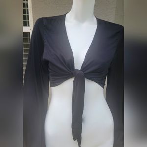 Pilyq blouson long sleeves tie in the front cropped black top sz sx/s